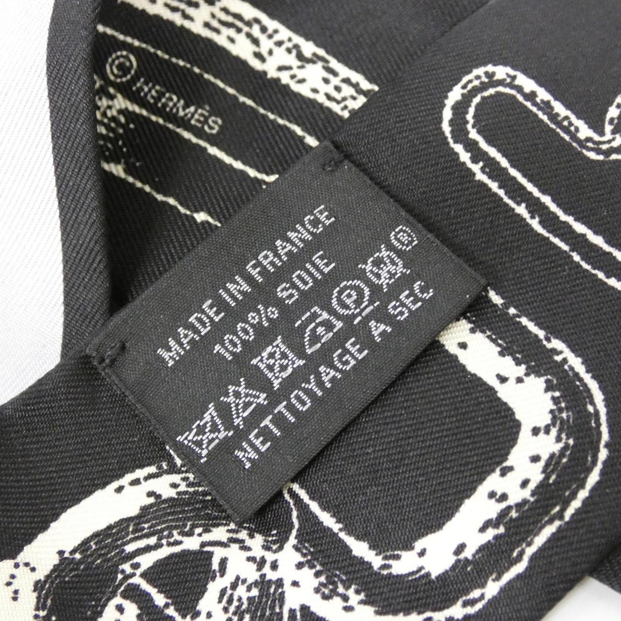 エルメス INVENTAIRE POETIQUE DE BRIDES A BLOC ツイリー 064288S スカーフ