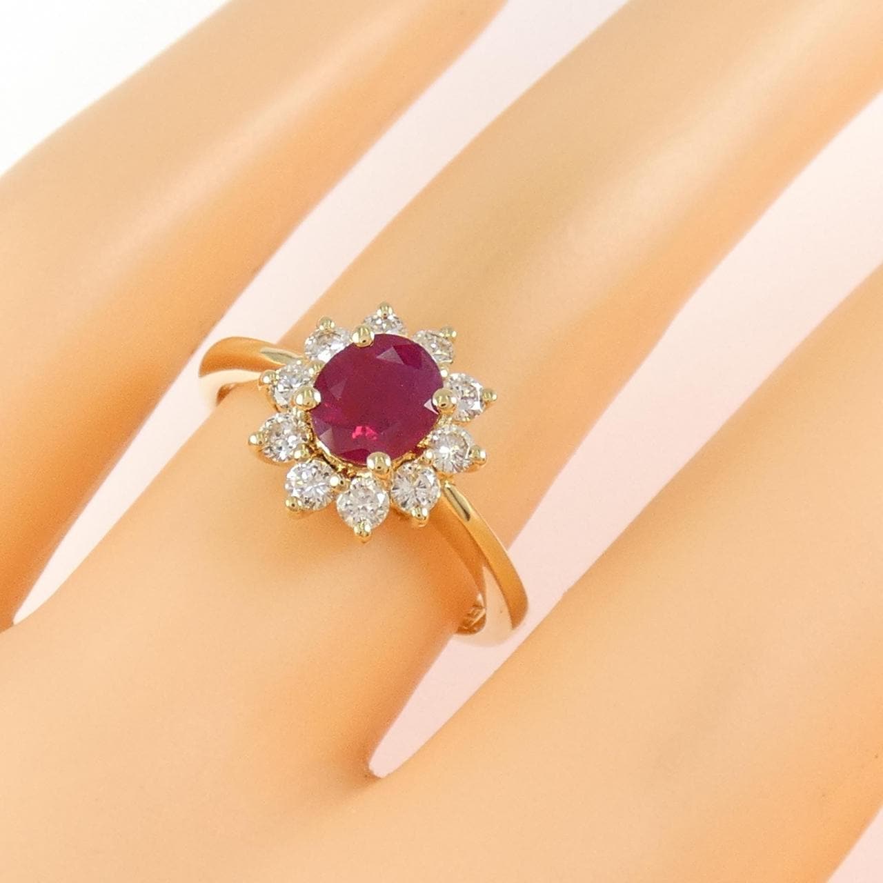 750YG ルビー リング 0.72CT