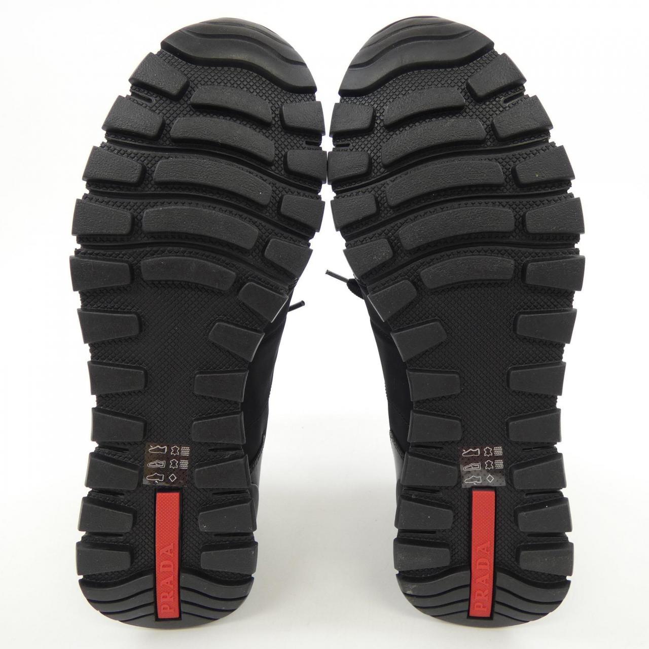 プラダ PRADA スニーカー