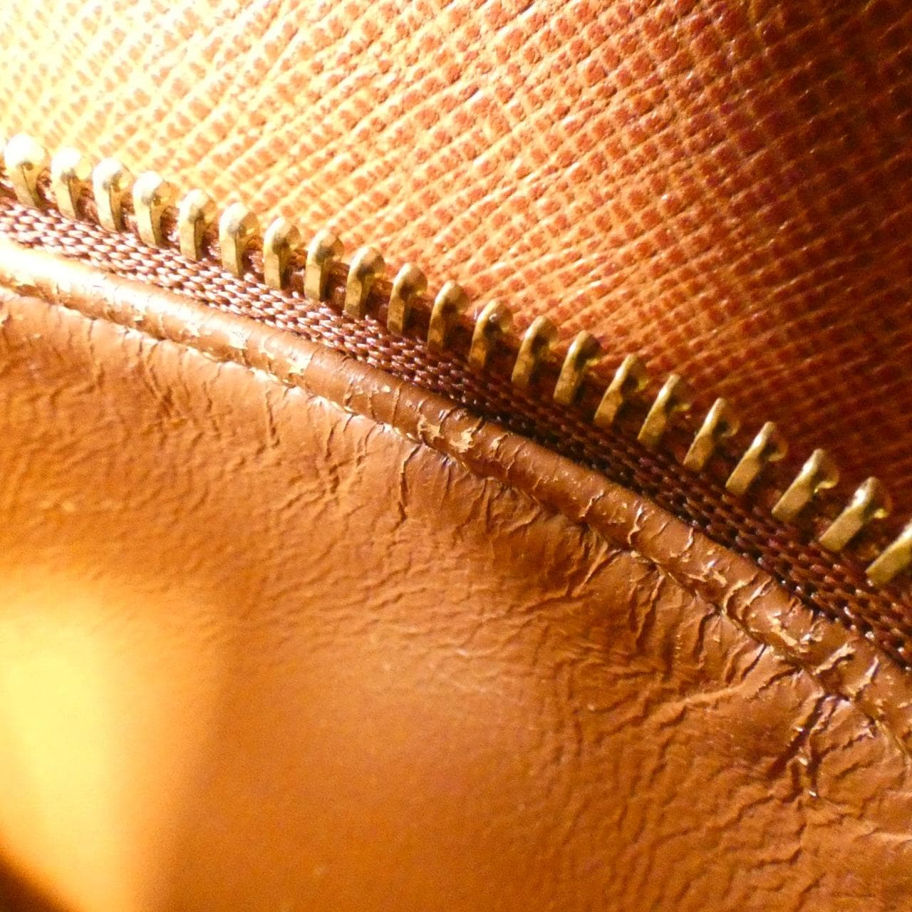 LOUIS VUITTON Monogram Trocadero 27 厘米 M51274 单肩包