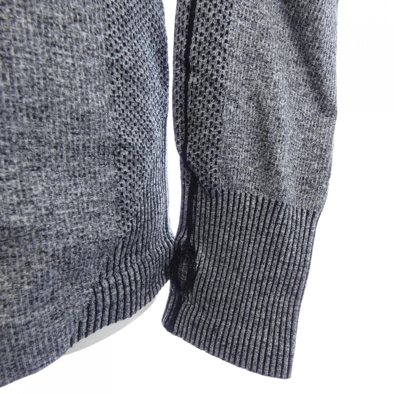 ザノースフェイス THE NORTH FACE NT11701 パーカー