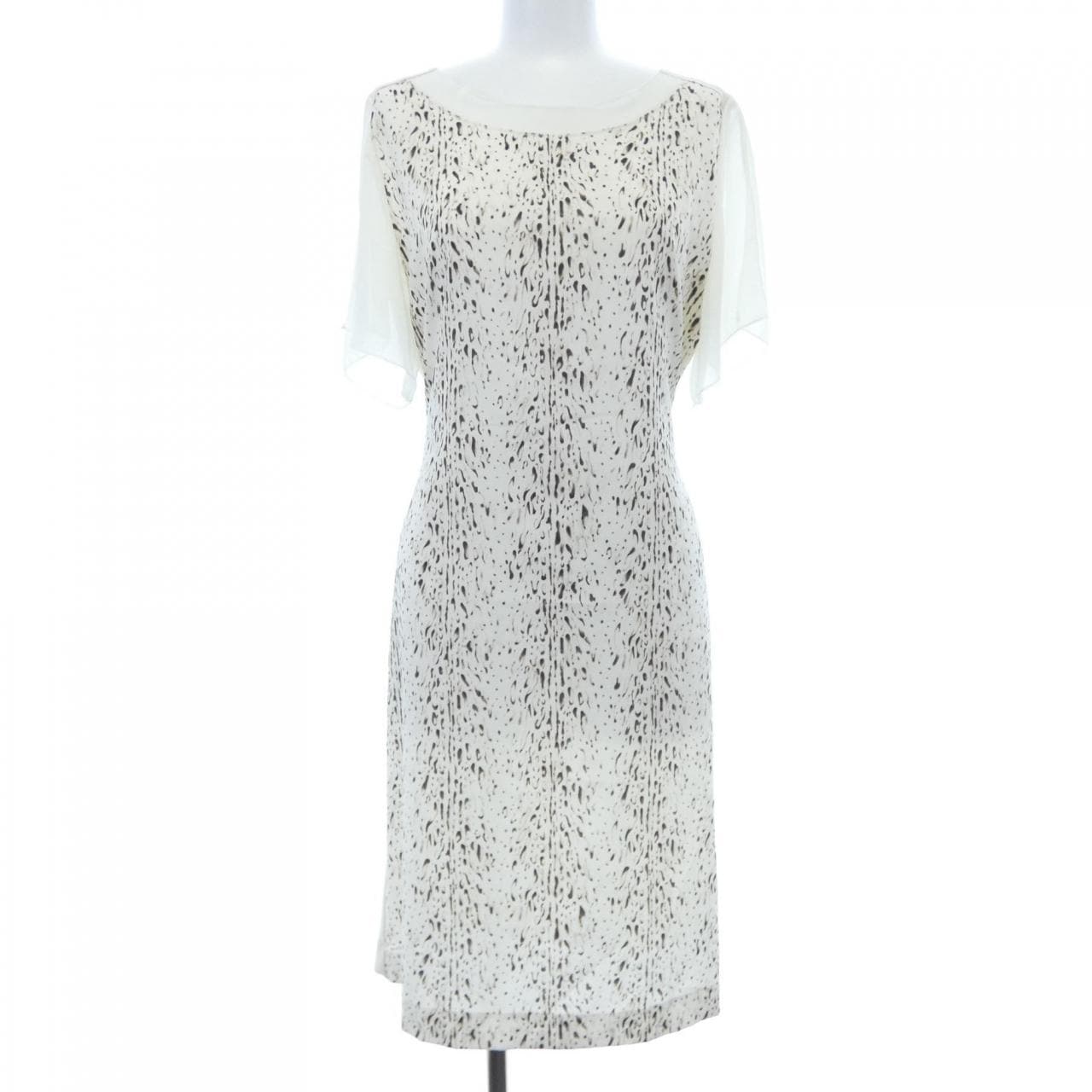 NUEVIS ワンピース