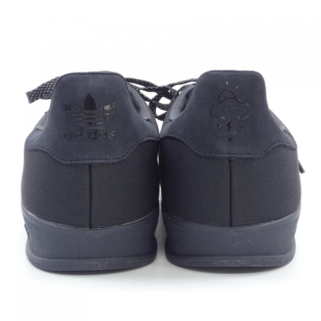 アディダス ADIDAS スニーカー