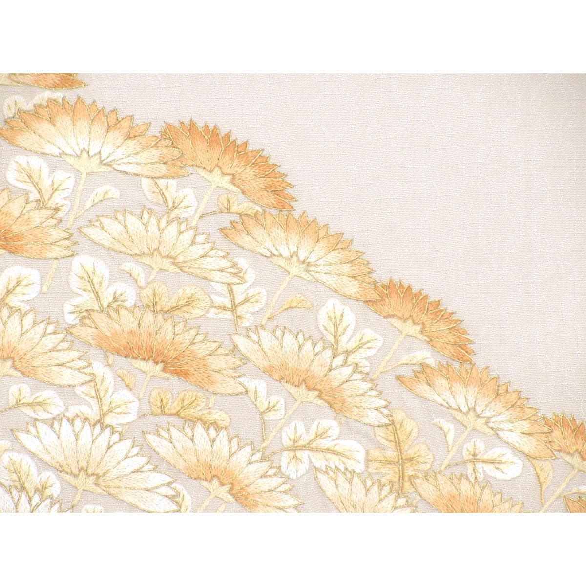 色留袖　刺繍加工　江戸撫子