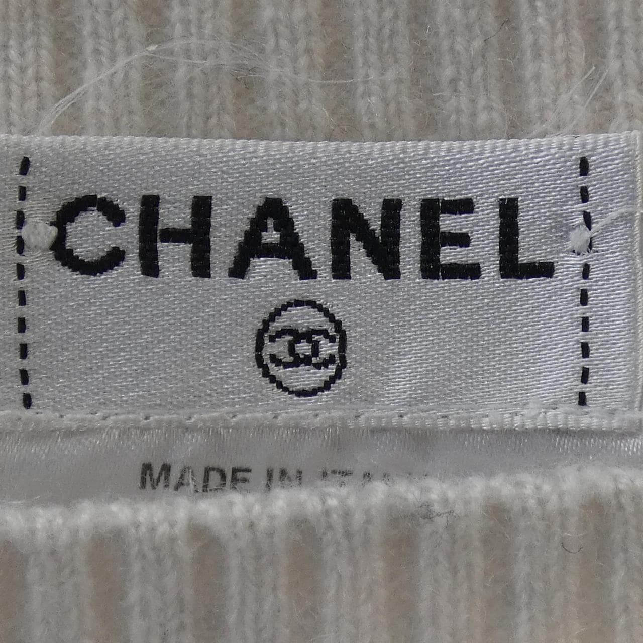 シャネル CHANEL P34569K01084 09C ニット