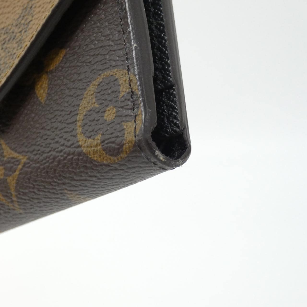LOUIS VUITTON Monogram Reverse Portefeuille Victorine M81557 錢包