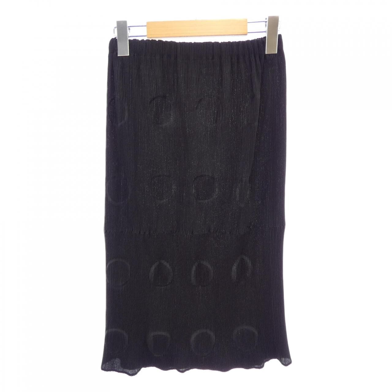 イッセイミヤケ ISSEY MIYAKE IM84-FG917 スカート