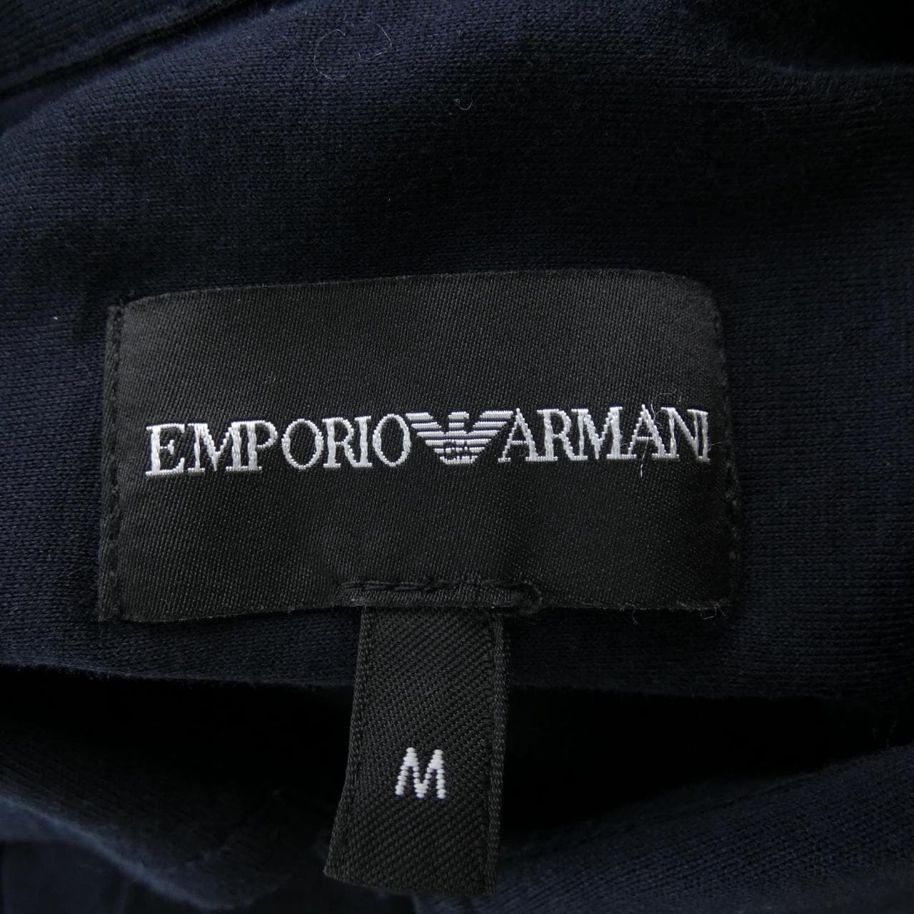 EMPORIO ARMANI安普里奥·阿玛尼上衣