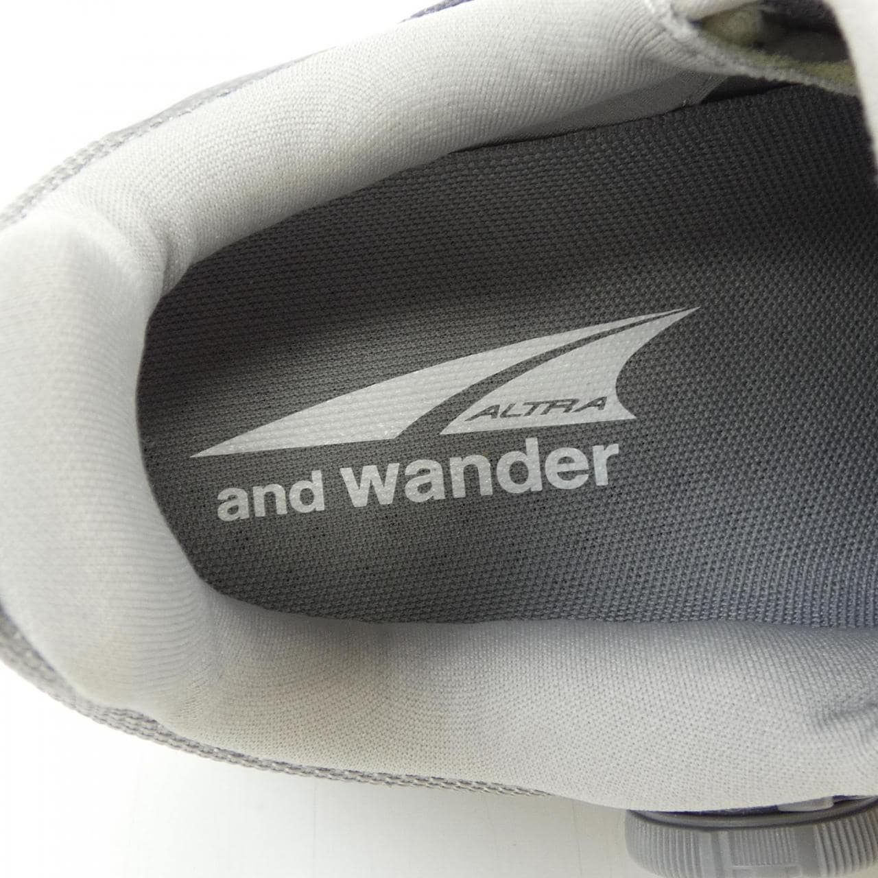 ALTRA AL0A85S799K スニーカー