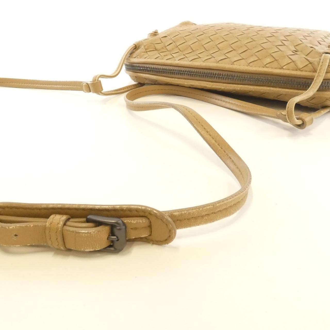 ボッテガヴェネタ 245354 V0016 ショルダーバッグ