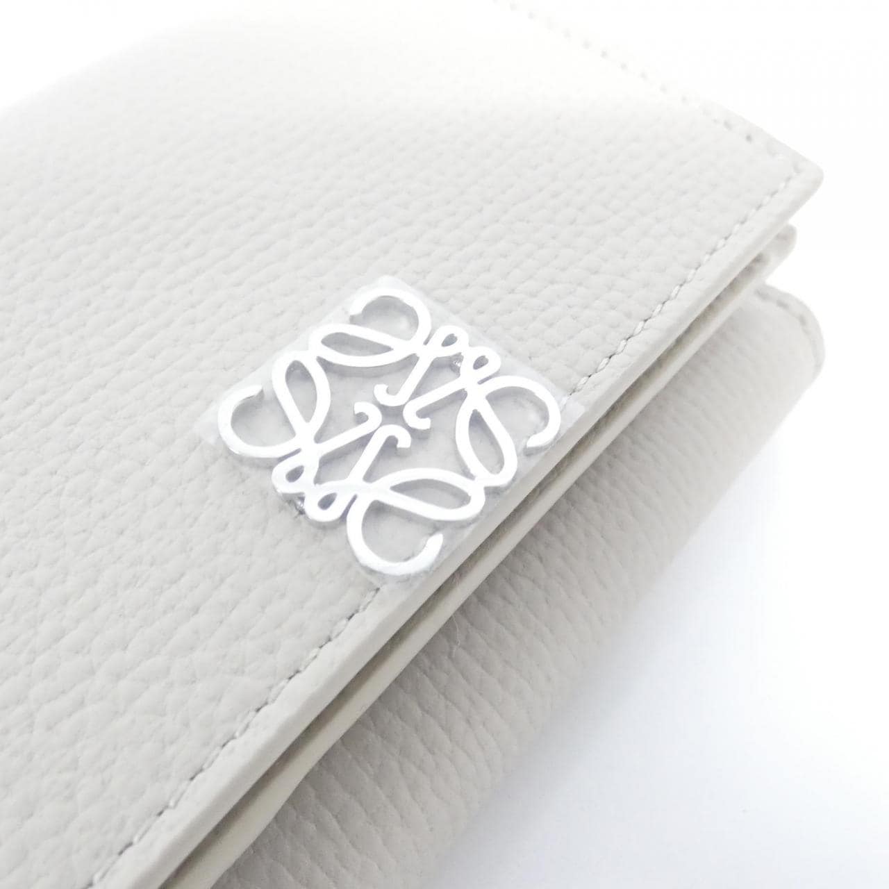 【新品】ロエベ アナグラム トライフォールド C821TR2X16 財布