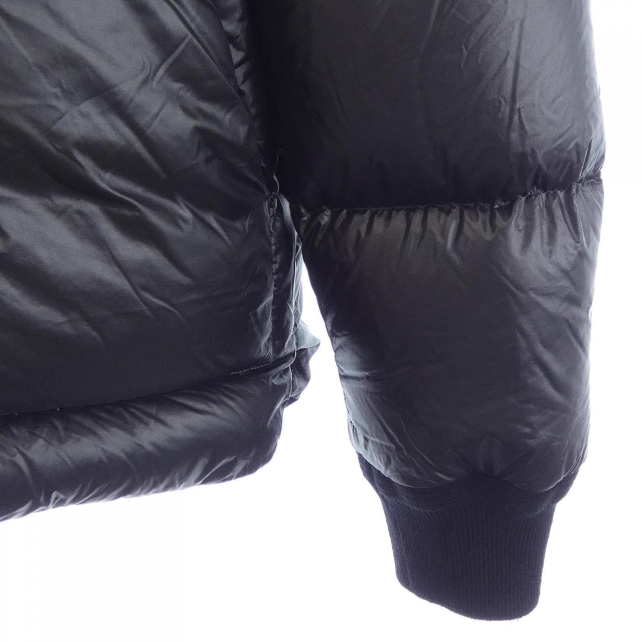 モンクレール MONCLER VAJOLET ダウンジャケット