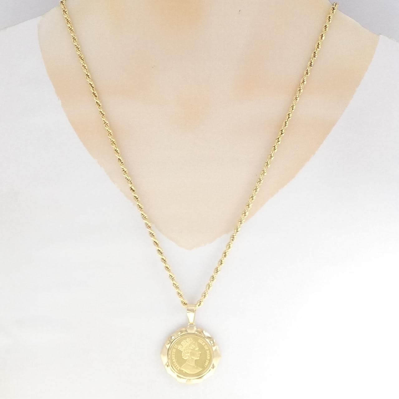 K18/750(枠) コイン ネックレス