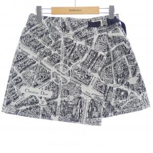 クリスチャンディオール CHRISTIAN DIOR 357P15A2780 ショートパンツ