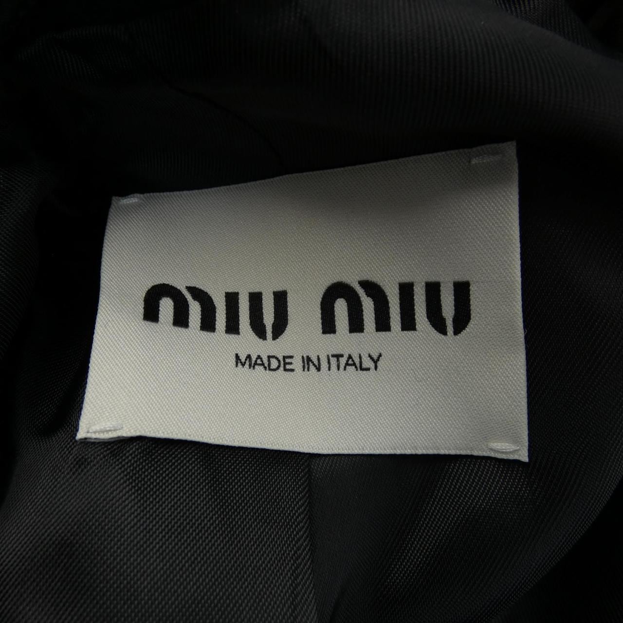 MIU MIU MIU MIU 夹克