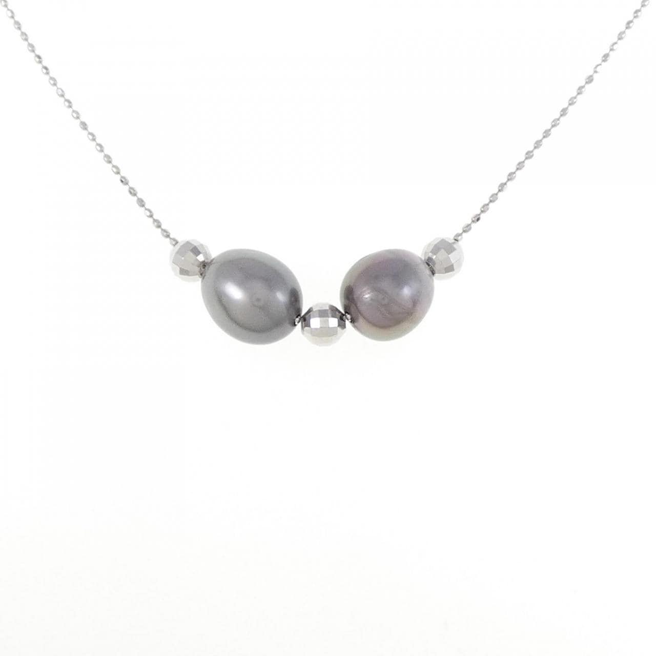 PT black butterfly pearl necklace
