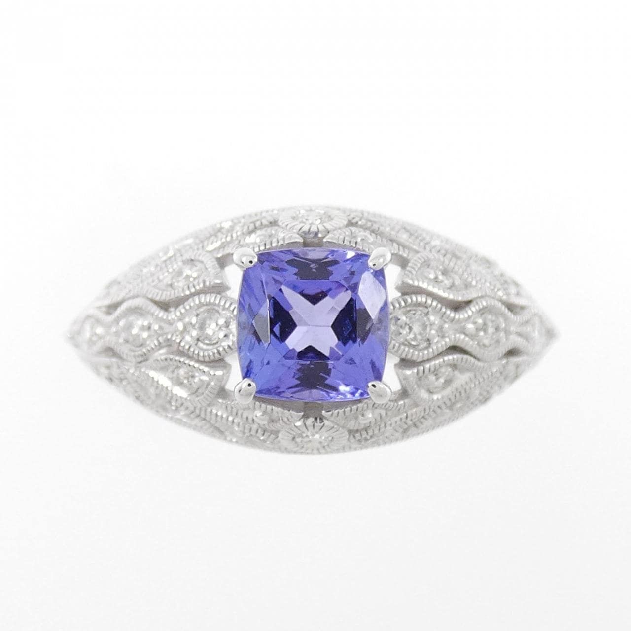 K18WG Tanzanite Ring 0.78CT