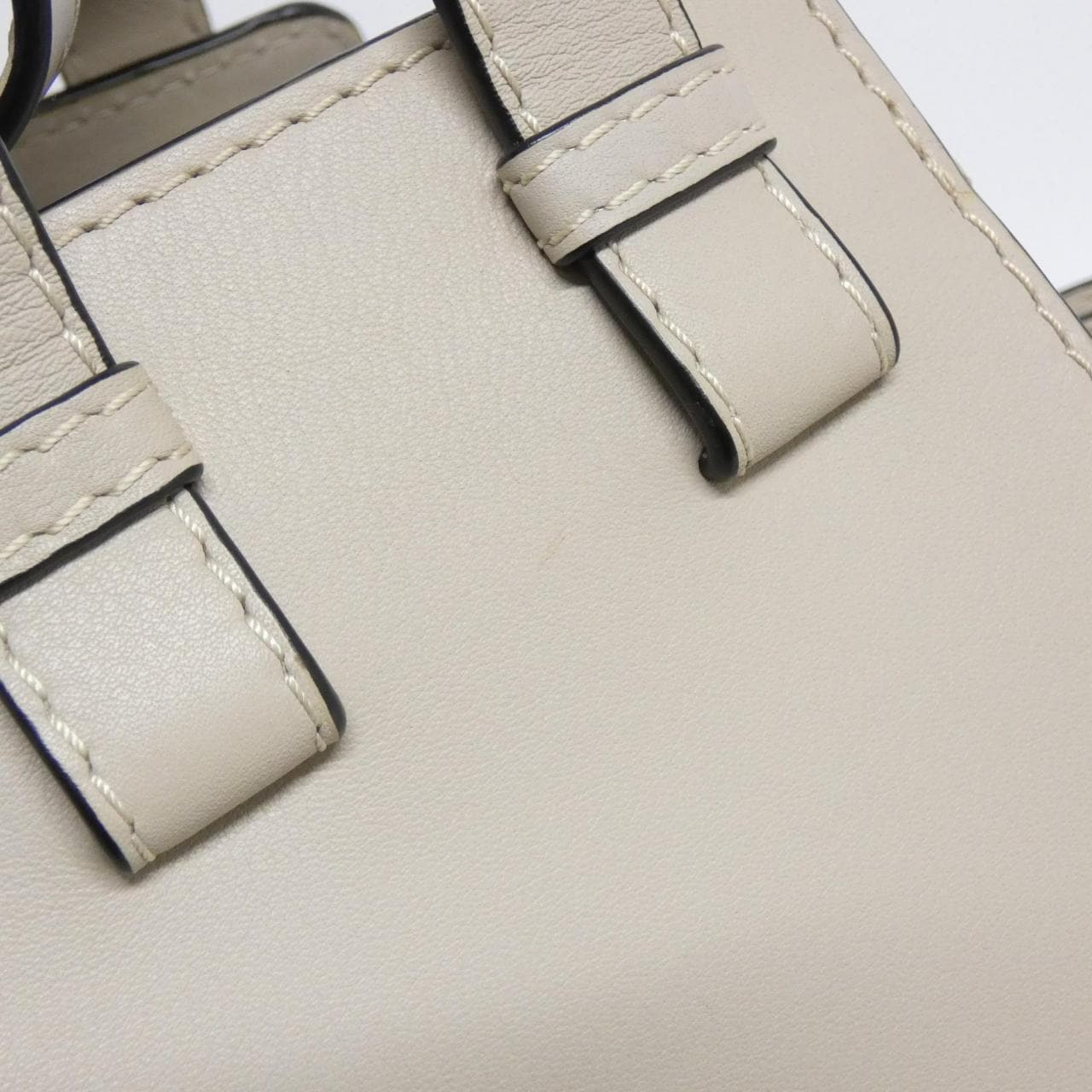 ロエベ ハンモック ドローストリング スモール 314 39 Z95 ショルダーバッグ