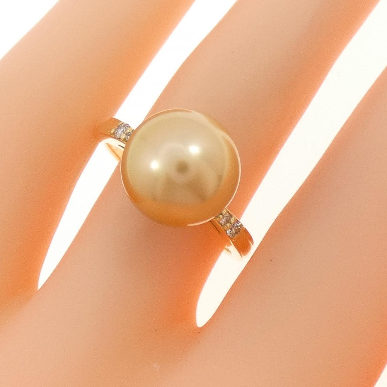 ジーエスティービー 白蝶パール リング 10.5mm