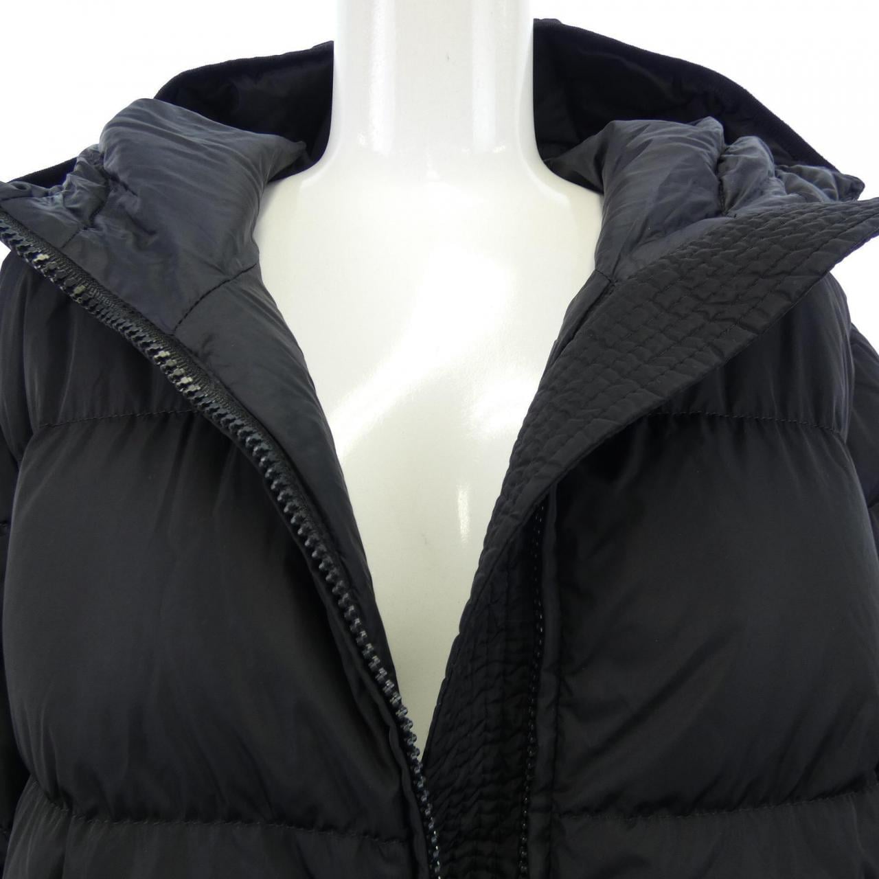 モンクレール MONCLER AVOCETTE ダウンコート