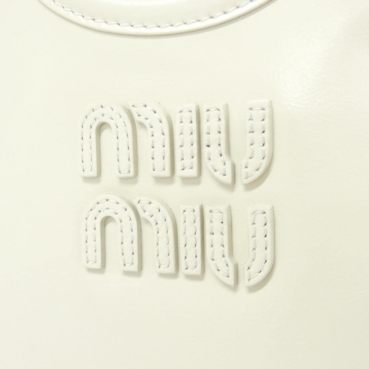 【新品】ミュウミュウ 5BA281 バッグ