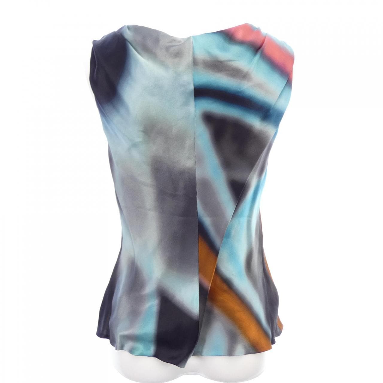 ジョルジオ アルマーニ GIORGIO ARMANI トップス