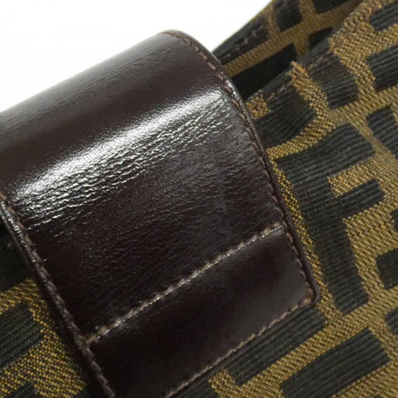 【ヴィンテージ】フェンディ 16115 ショルダーバッグ