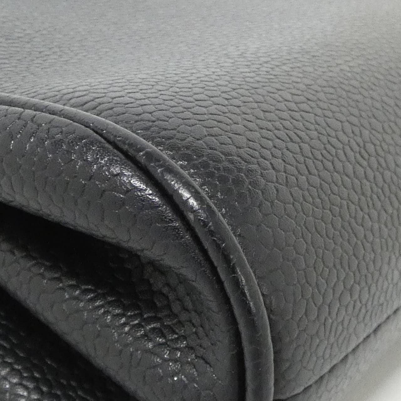 シャネル ショルダーバッグ