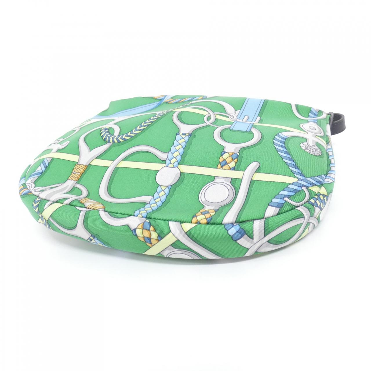 エルメス PANOPLIE EQUESTRE シュルソワ トゥー ゴー 085183CK ポーチ