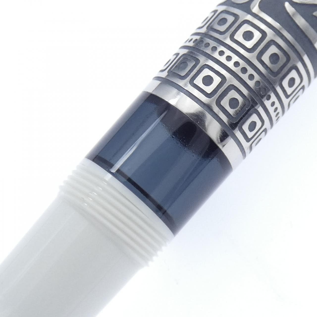 ペリカン トレドM910ホワイト 万年筆