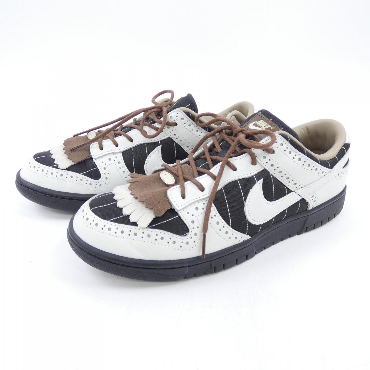 ナイキ NIKE FV3642-010 スニーカー