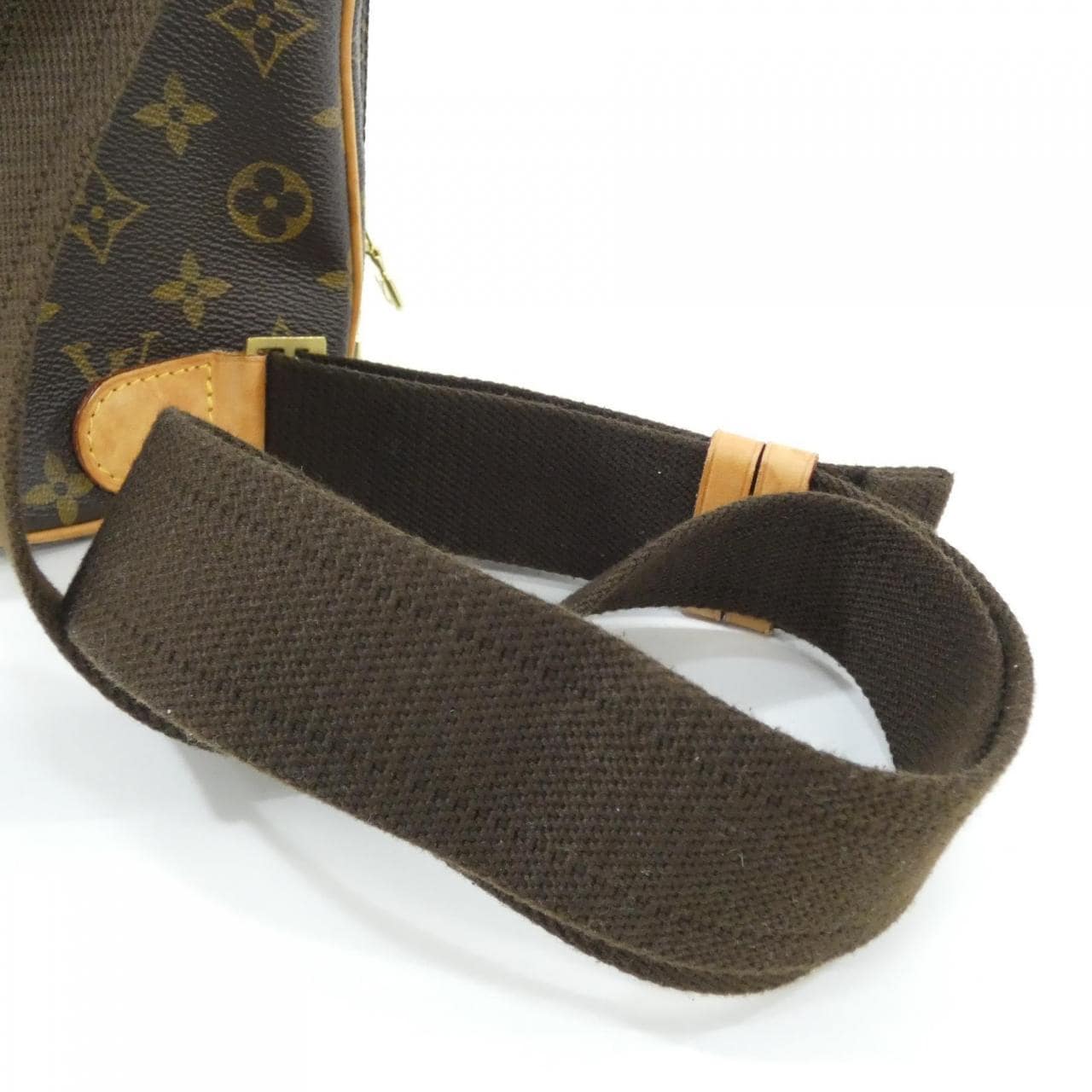 ルイヴィトン モノグラム ポシェット ガンジュ M51870 ショルダーバッグ