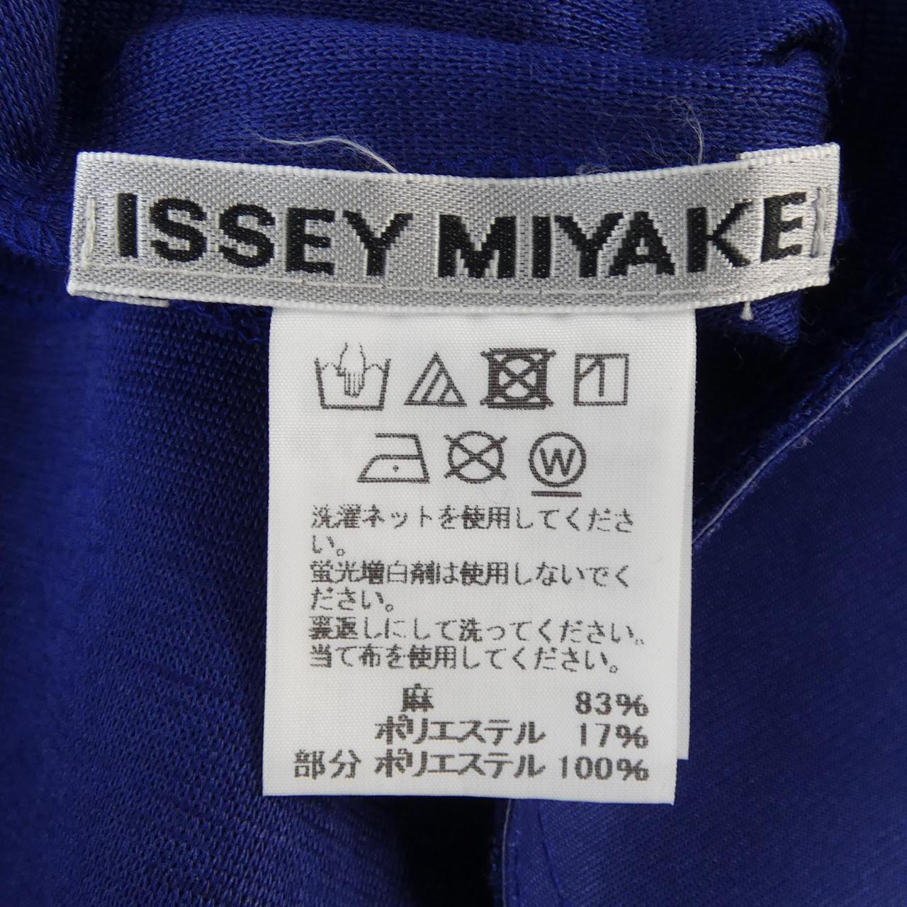 イッセイミヤケ ISSEY MIYAKE IM72JH504 トップス