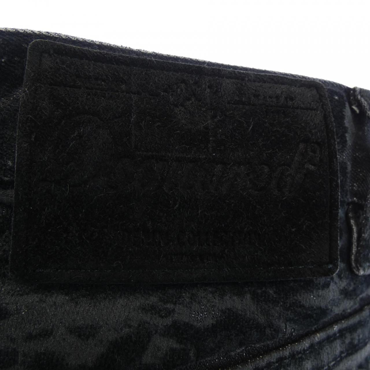 ディースクエアード DSQUARED2 S71LB1259 ジーンズ