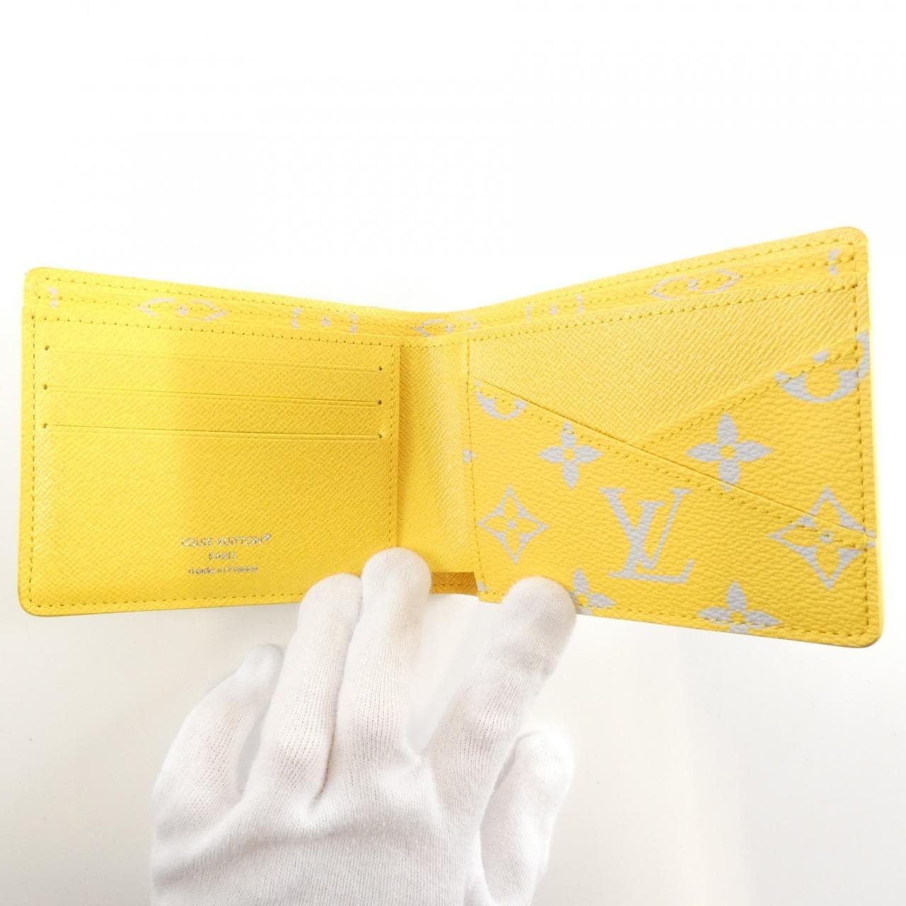 ルイヴィトン モノグラム グロウ ポルトフォイユ ミュルティプル M14694 札入れ