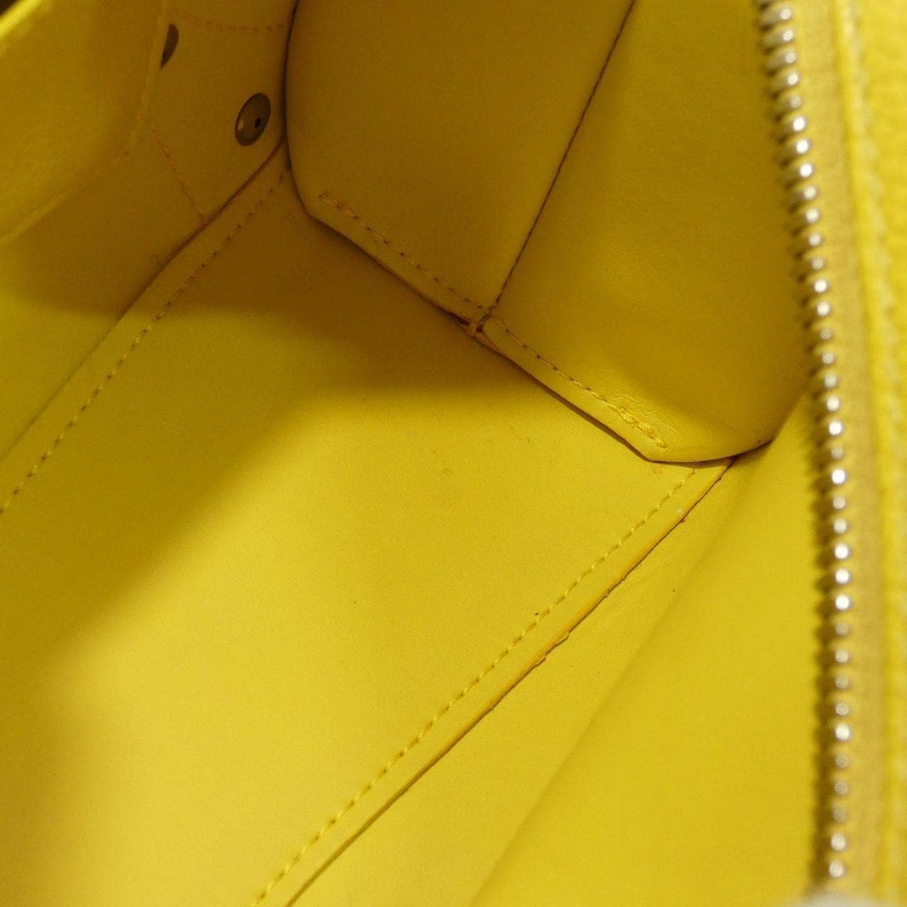 バレンシアガ ネオ クラシック シティ ミニ 638524 15Y4Y バッグ