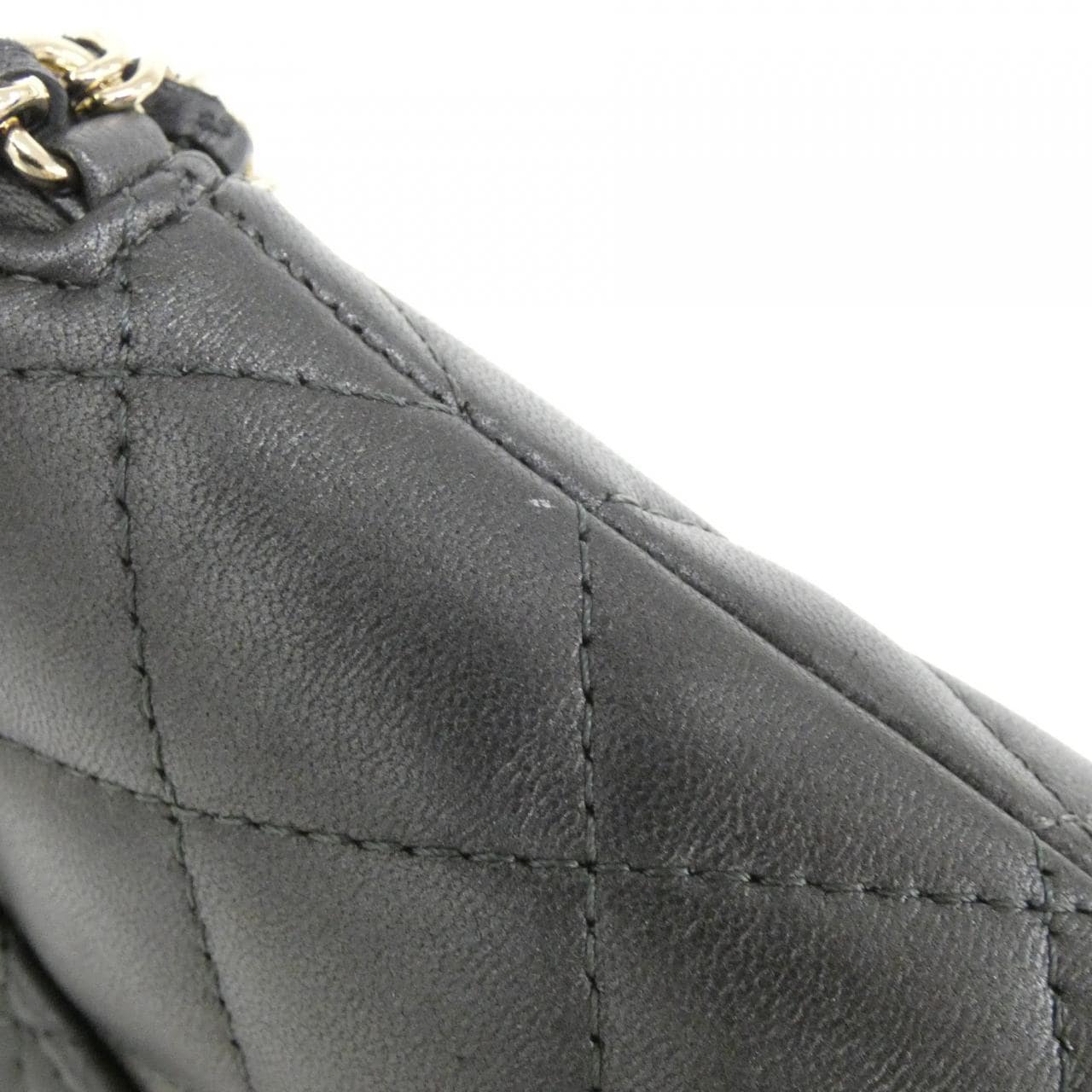 シャネル AP4526 チェーンクラッチ