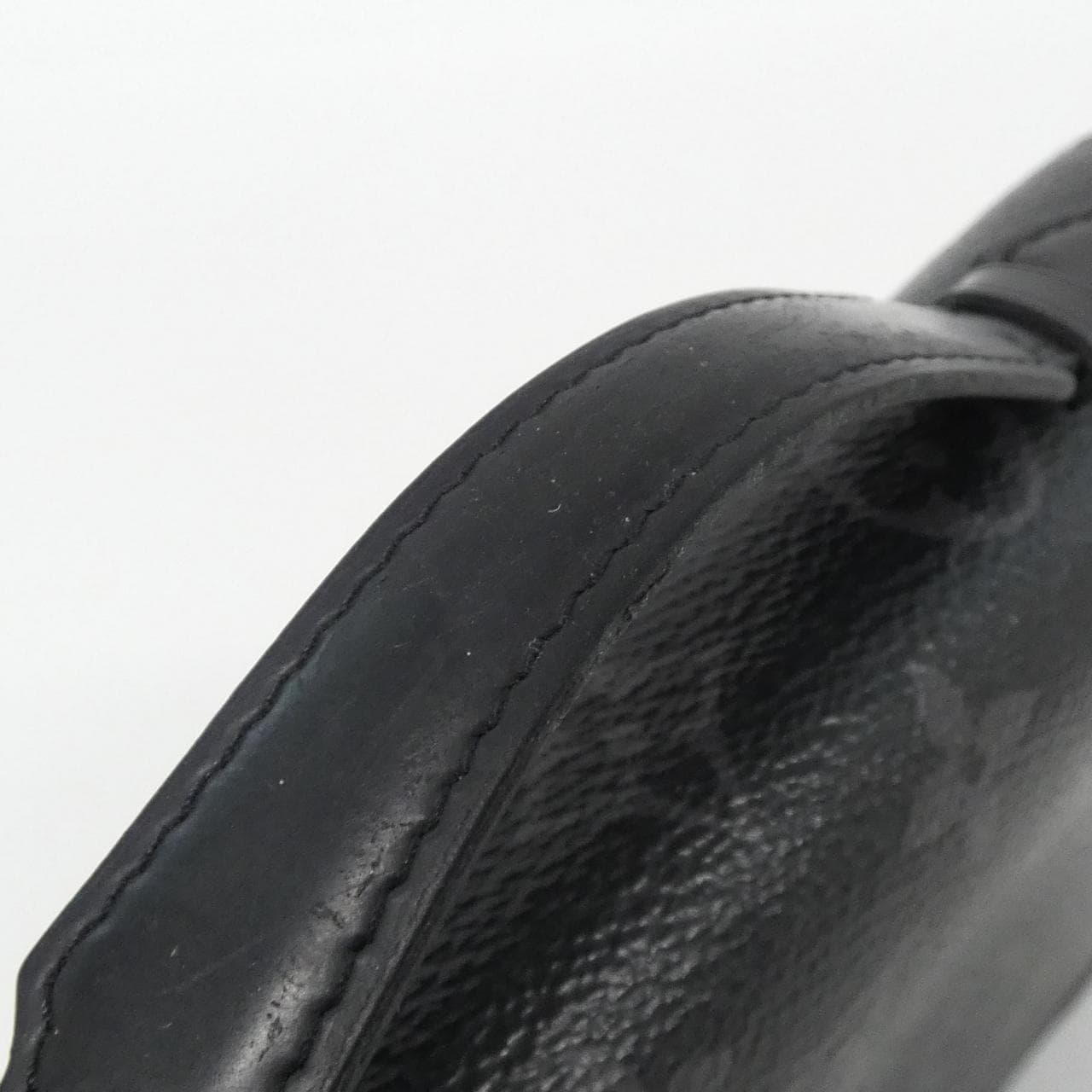 ルイヴィトン モノグラム エクリプス ジッピーXL M61698 財布