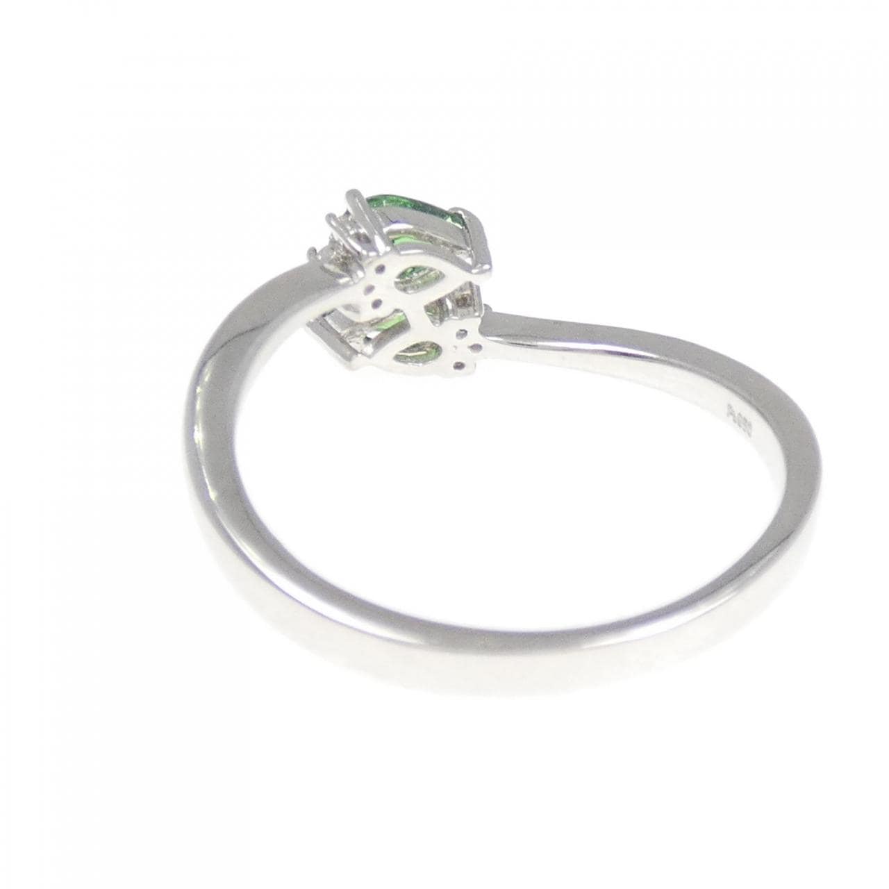 【新品】PT ガーネット リング 0.39CT