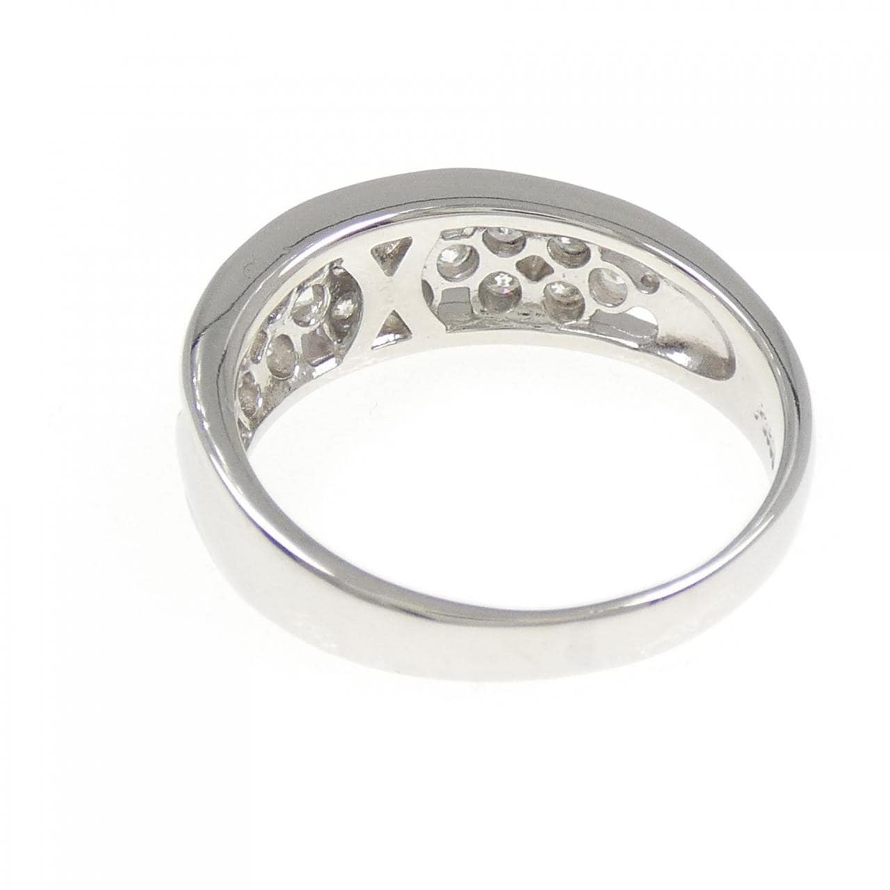 PT900 ダイヤモンド リング 0.75CT