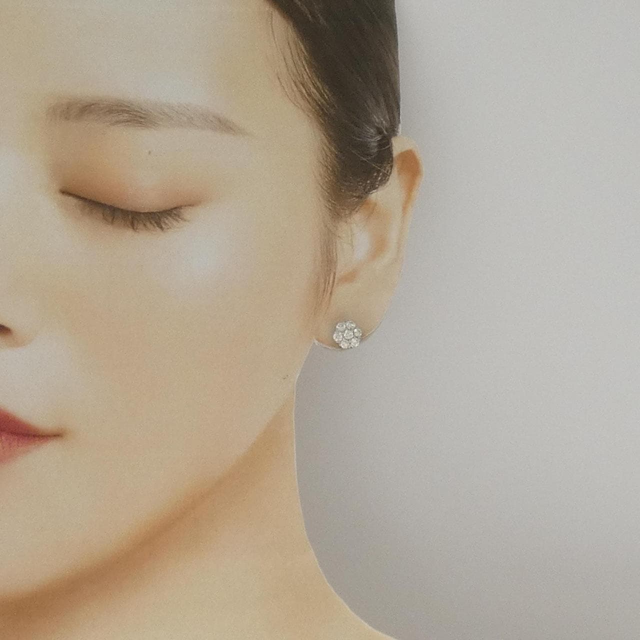 PT900 ダイヤモンド ピアス 1.00CT