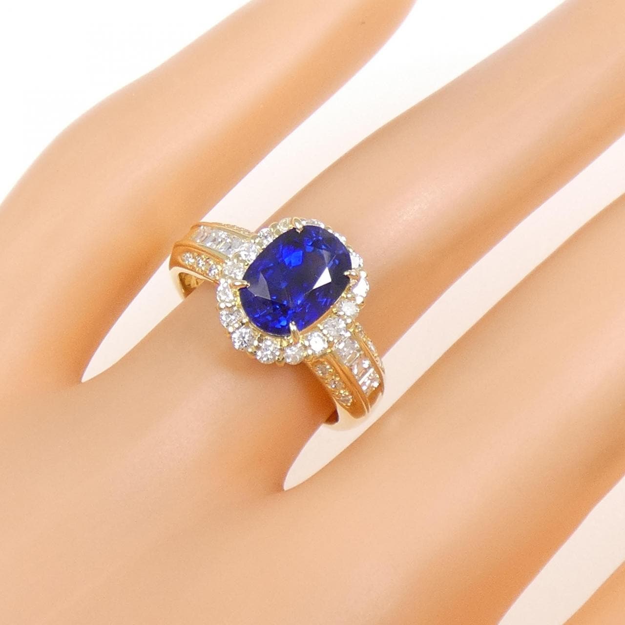 K18YG サファイヤ リング 2.82CT