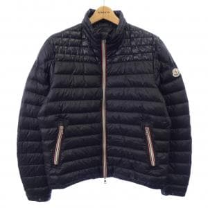 モンクレール MONCLER ダウンジャケット
