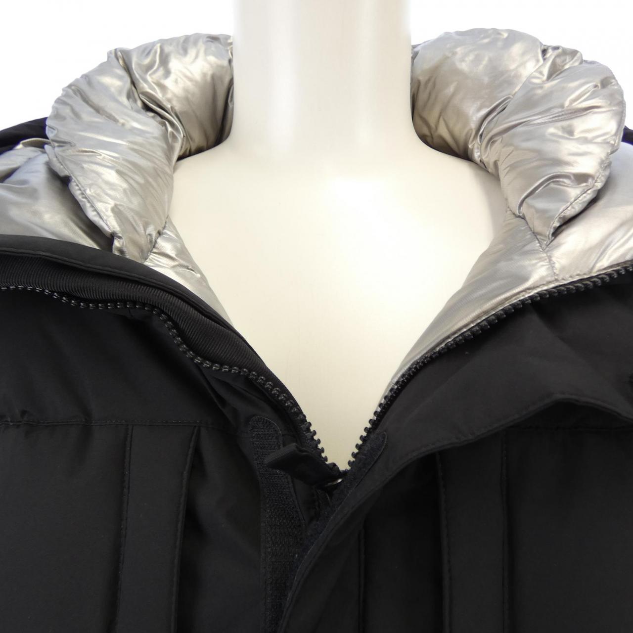 ザノースフェイス THE NORTH FACE ND92553 ダウンジャケット