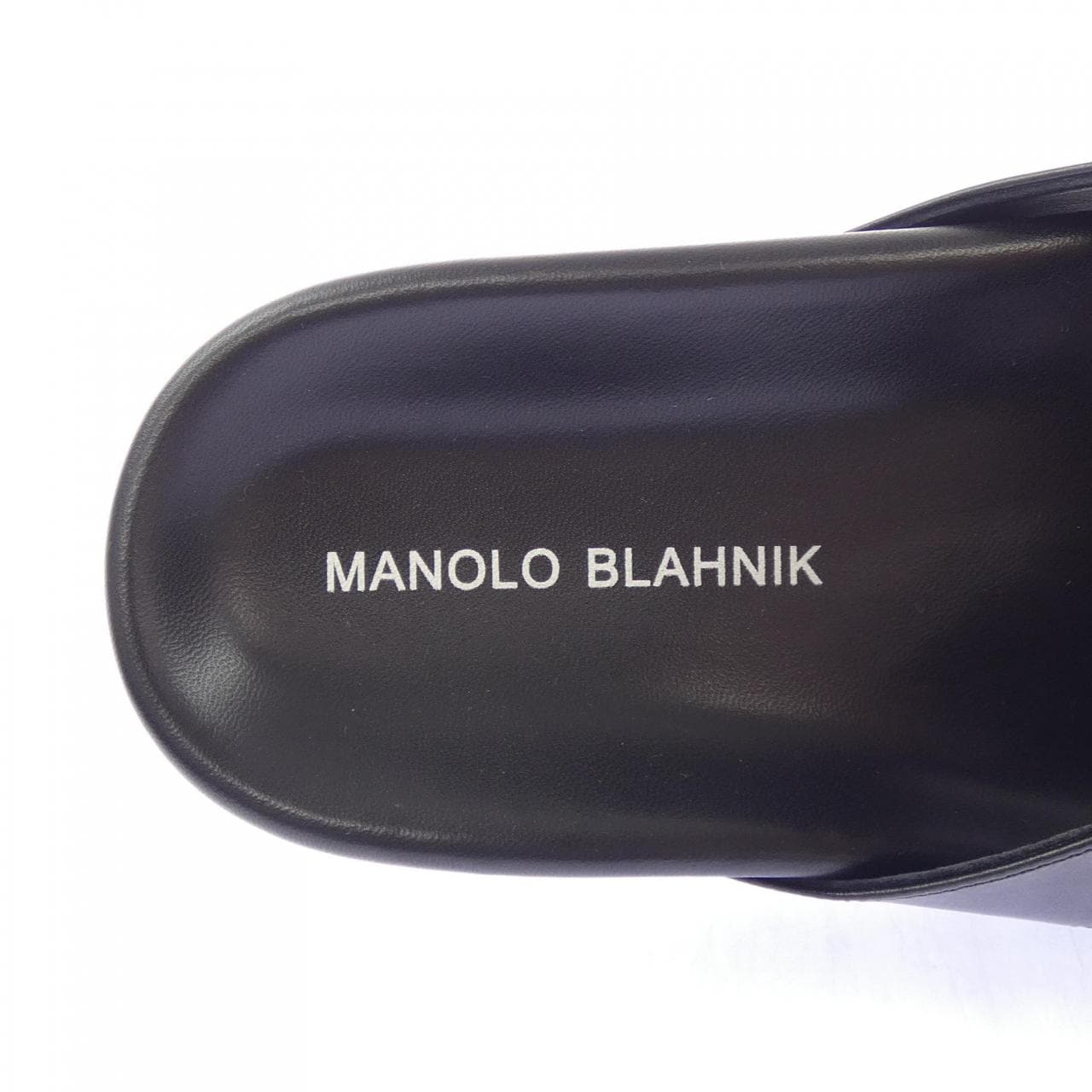 マノロブラニク MANOLO BLAHNIK CHILANGI チランギ ジュエルバックル サンダル