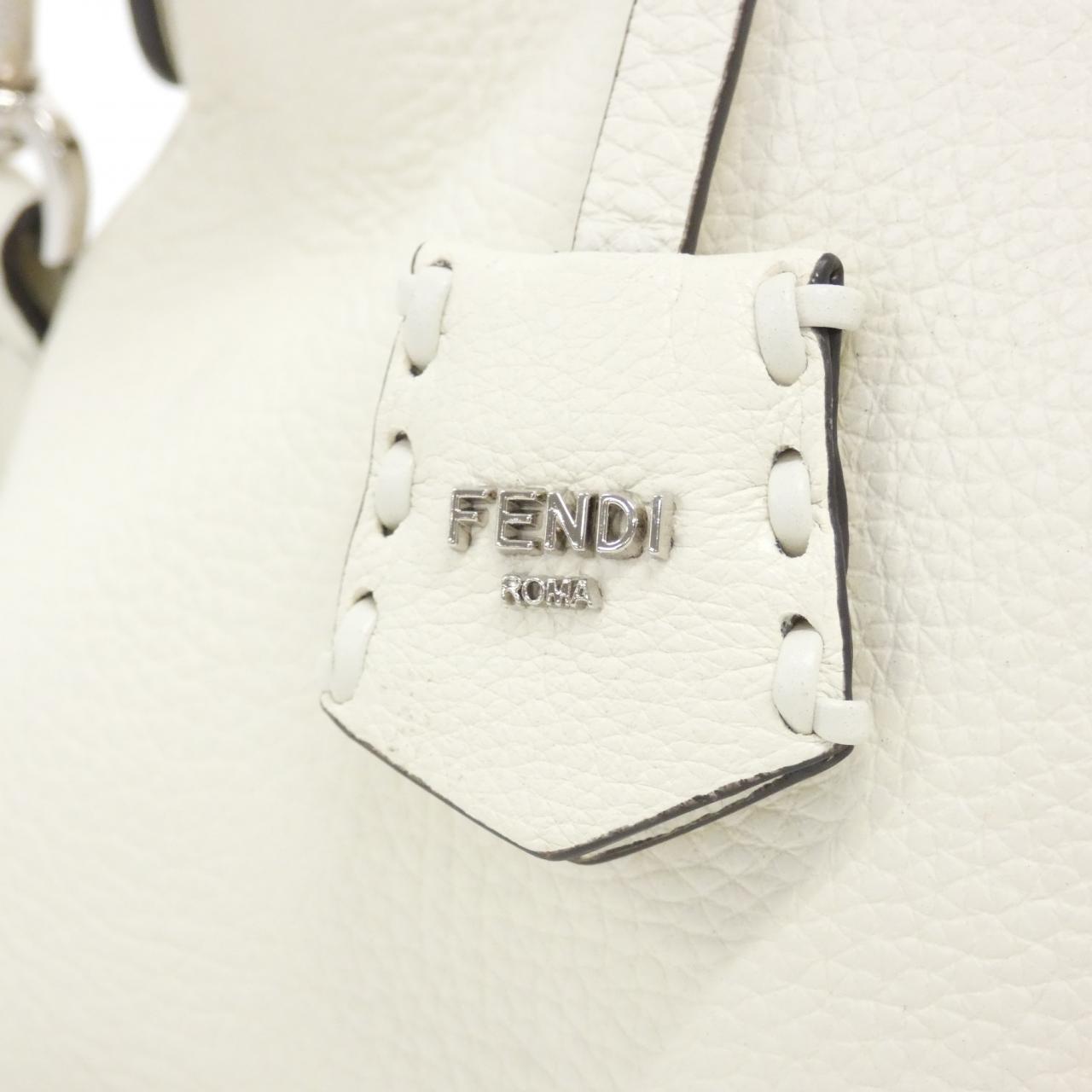 フェンディ SELLERIA バイ ザ ウェイ 8BL155 ASU2 バッグ
