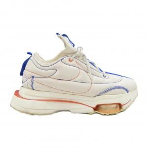 ナイキ NIKE スニーカー