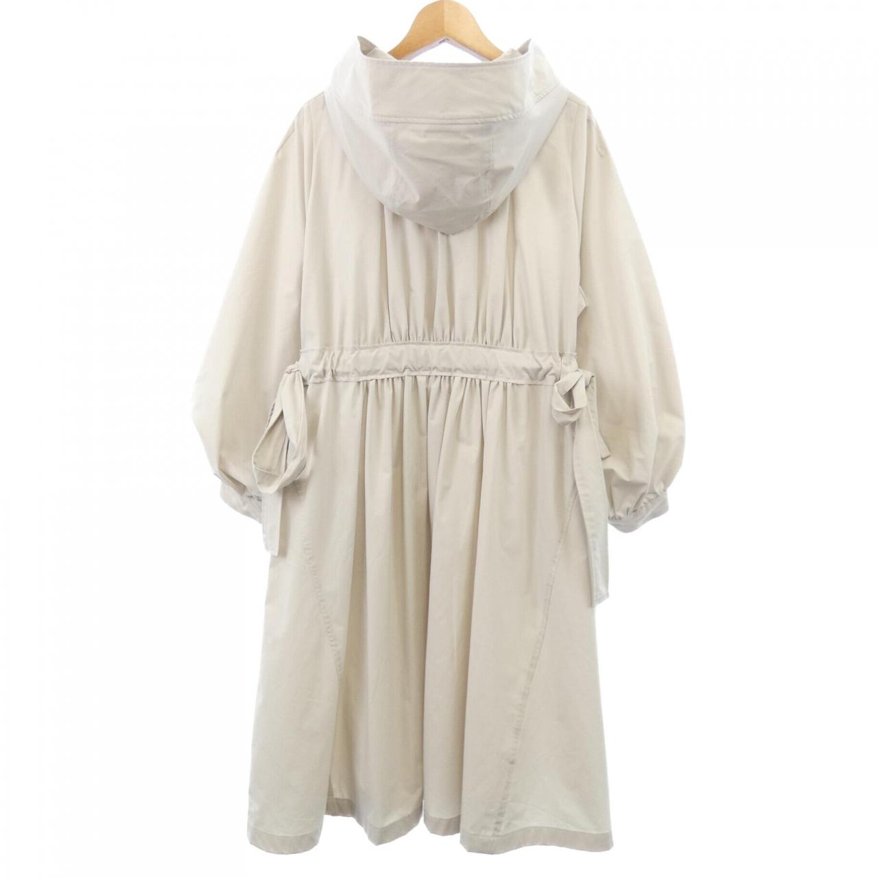 エミ emmi コート