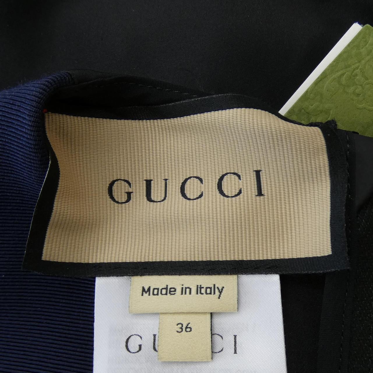 グッチ GUCCI トップス
