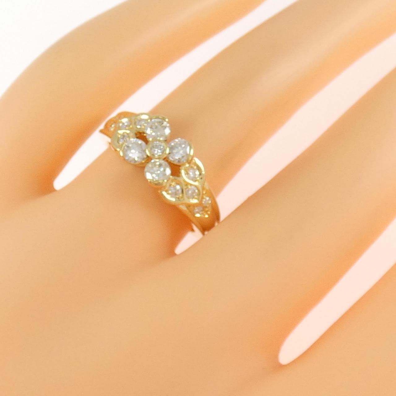 K18YG フラワー ダイヤモンド リング 0.70CT